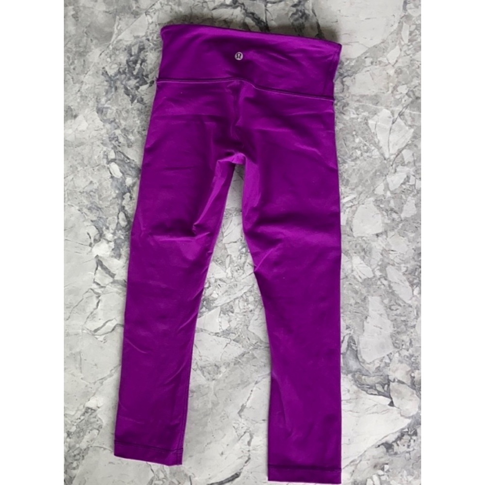 Lululemon Wunder Under Crop in Purple/Fuchsia